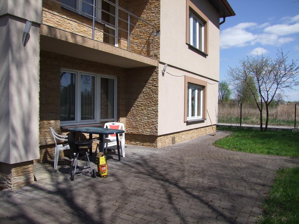 Warnenczyka 85A Bezplatny Parking, Faktura, Prywatna Lazienka, Klimatyzacja Rzeszów Buitenkant foto